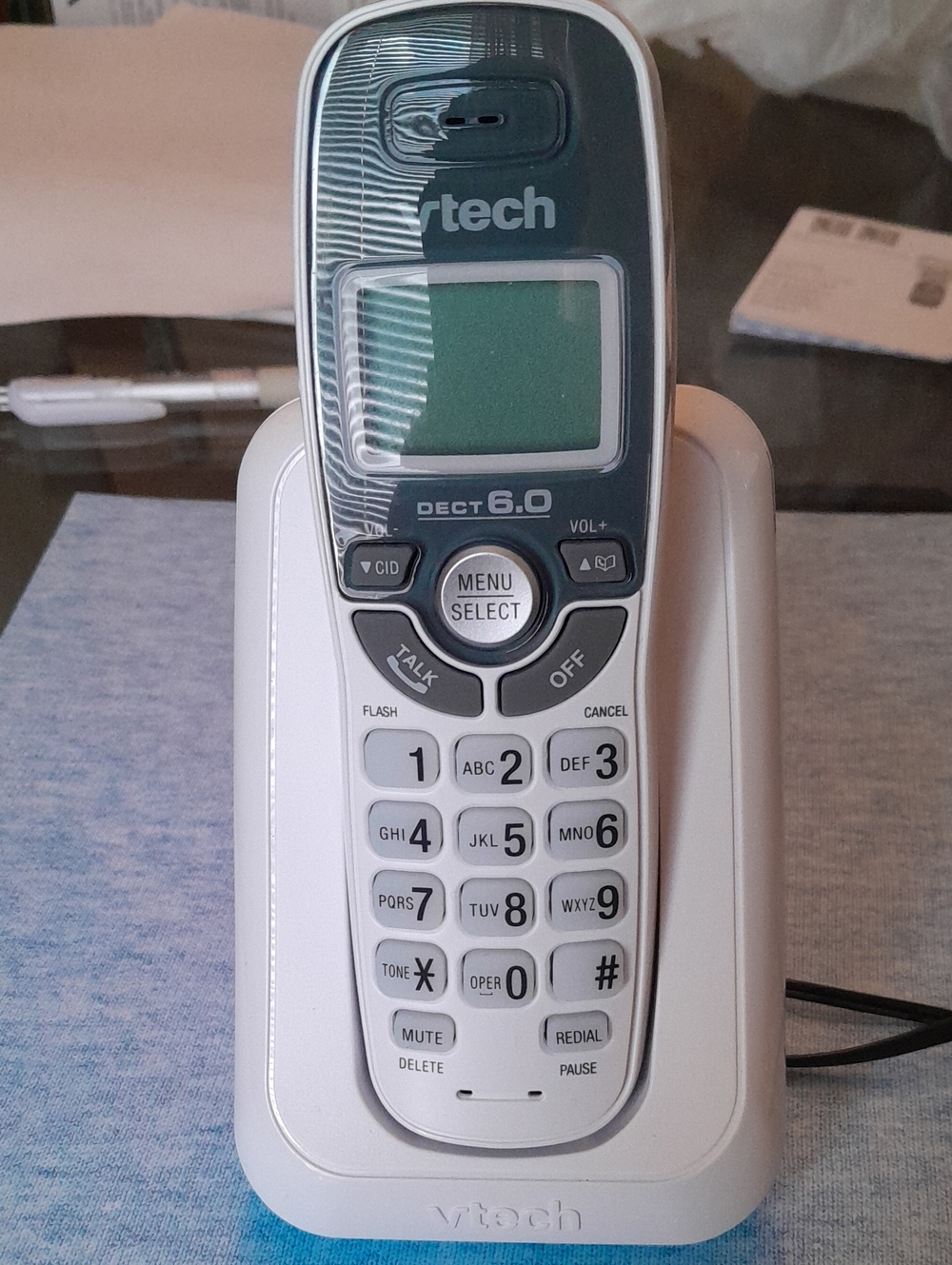 VTech DECT 6.0 White Cordless Phone - Single Handset
